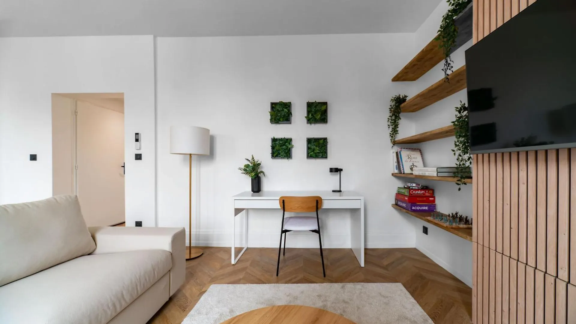 Residence Jaures - Appartements Design Et Climatises En Centre Ville Vichy 0*,  France