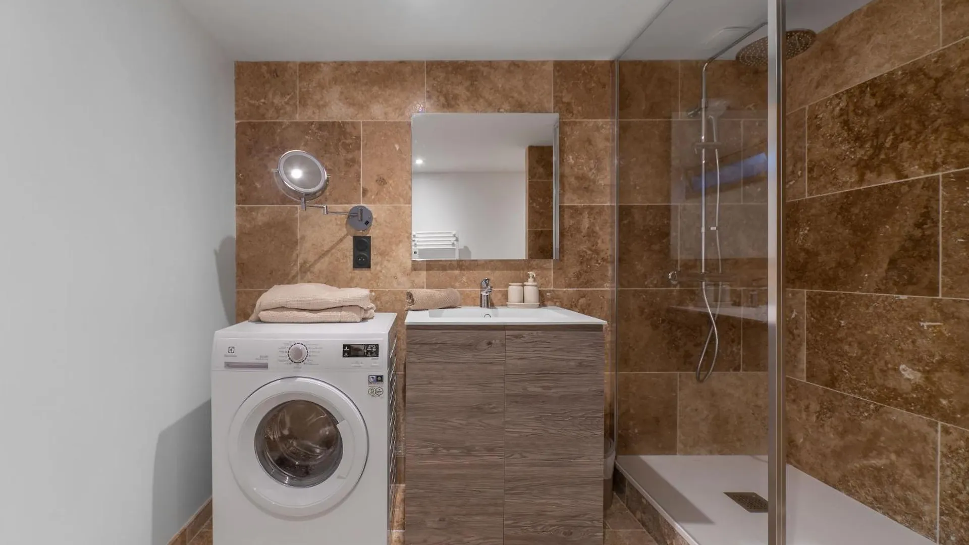 Residence Jaures - Appartements Design Et Climatises En Centre Ville Vichy